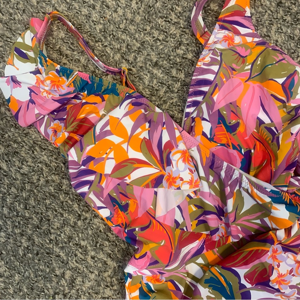 Profile by Gottex Surplice Ruffle Floral V Neck One Piece Swimsuit - Picture 3 of 12